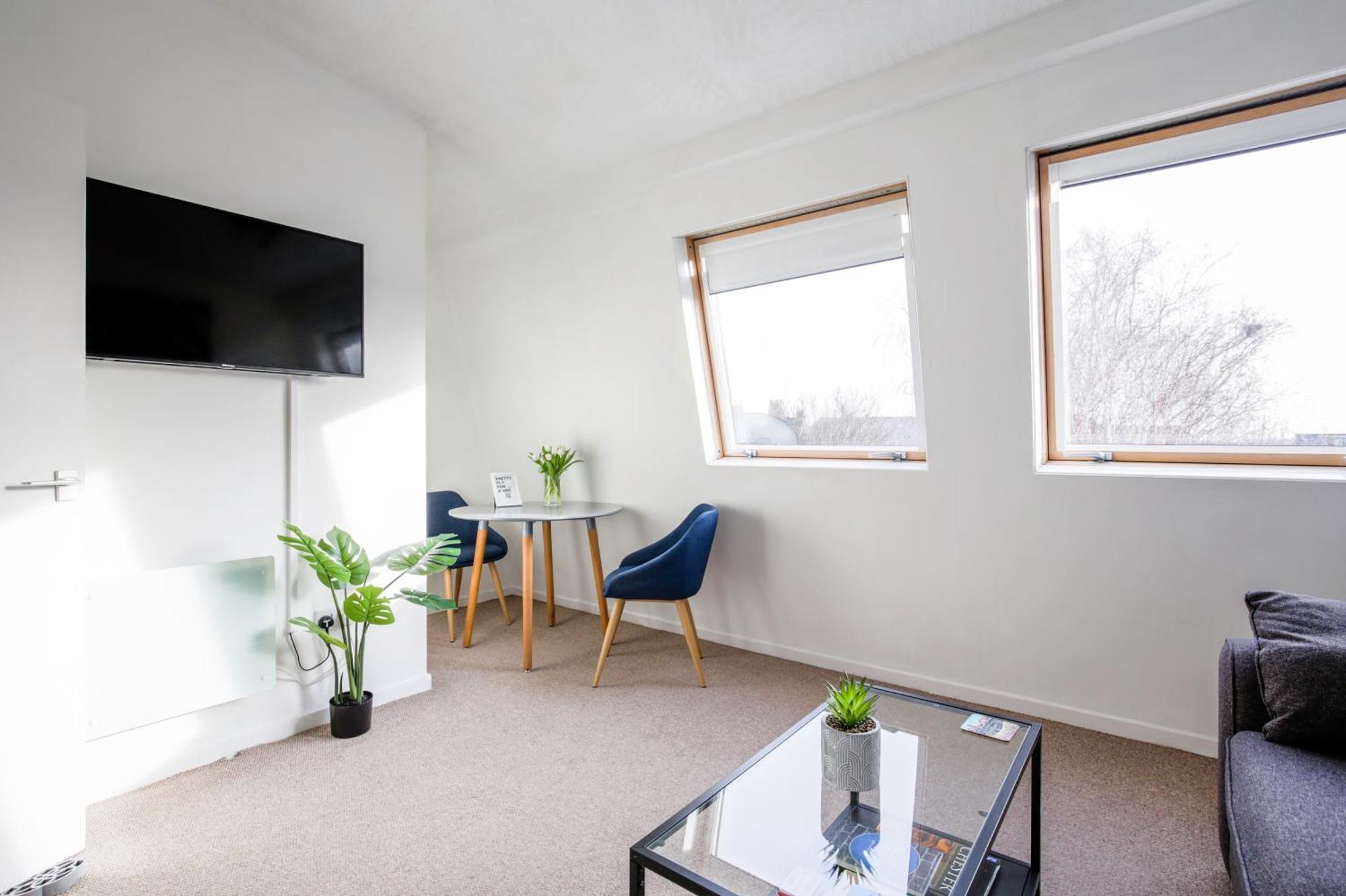 Chester Stays - Best Value Apartment With Free Parking In The Heart Of Chester Kültér fotó